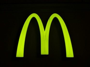 McDonald's-budet-rabotat'-v-Rossii-pod-novym-brendom