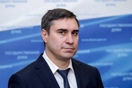 Deputat-Gosdumy-ot-Ryazanskoy-oblasti-Dmitriy-Khubezov-poprosil-otpravit'-yego-sluzhit'-v-zonu-SVO